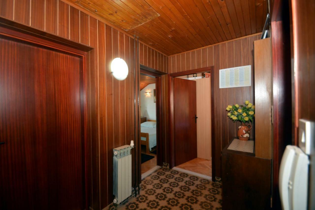 Apartment Mimica-Croatia , Omis , Center المظهر الخارجي الصورة